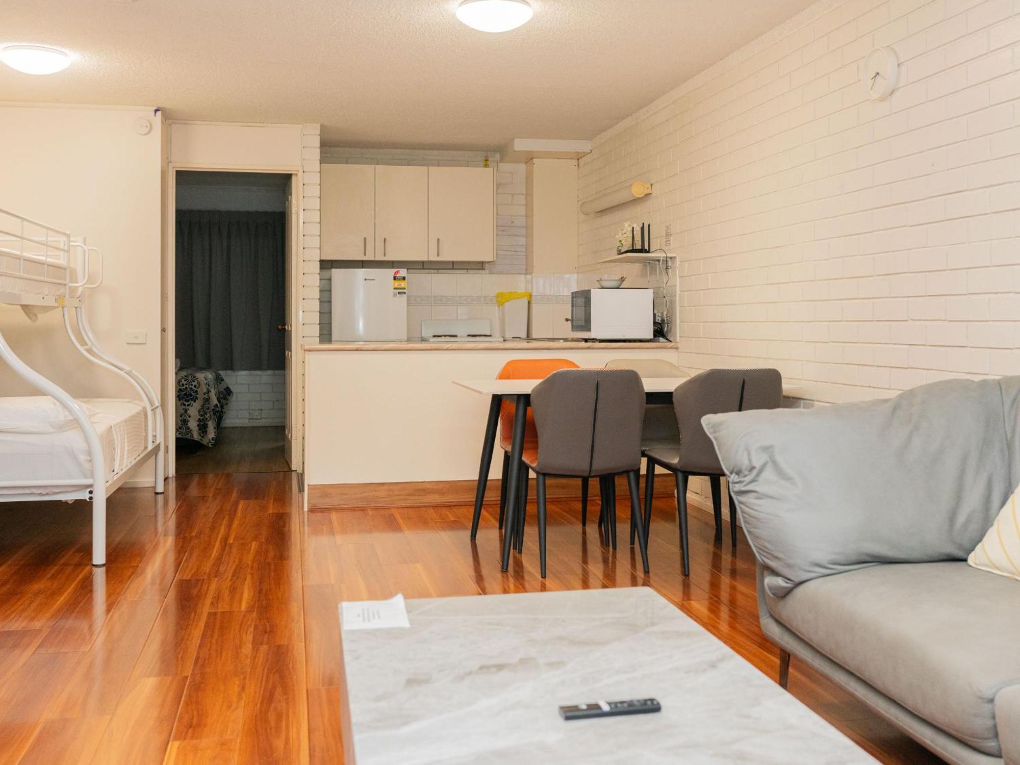 Trickett Gardens Holiday Inn Gold Coast Luaran gambar