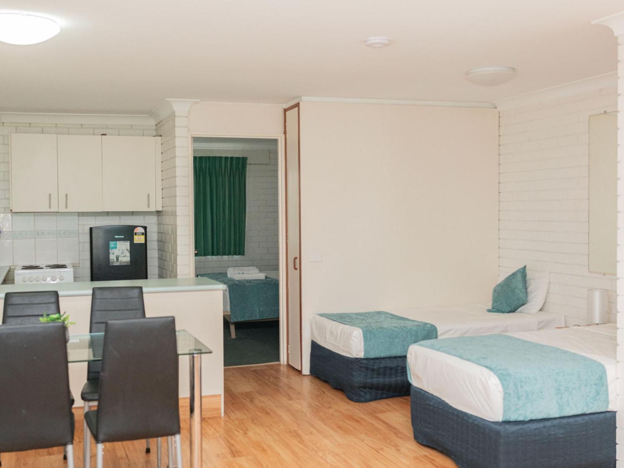 Trickett Gardens Holiday Inn Gold Coast Luaran gambar