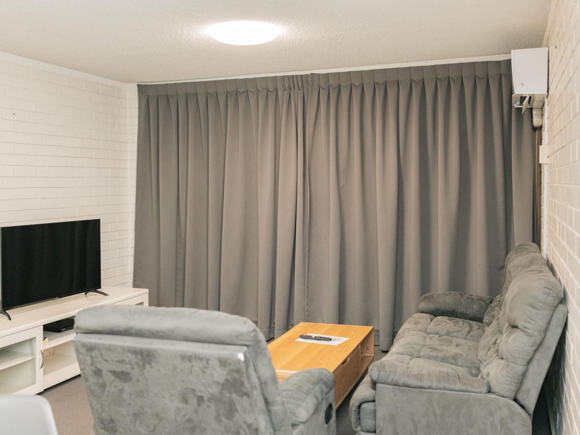 Trickett Gardens Holiday Inn Gold Coast Bilik gambar